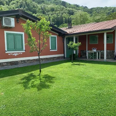 Il Melograno Pensión Gallicano
